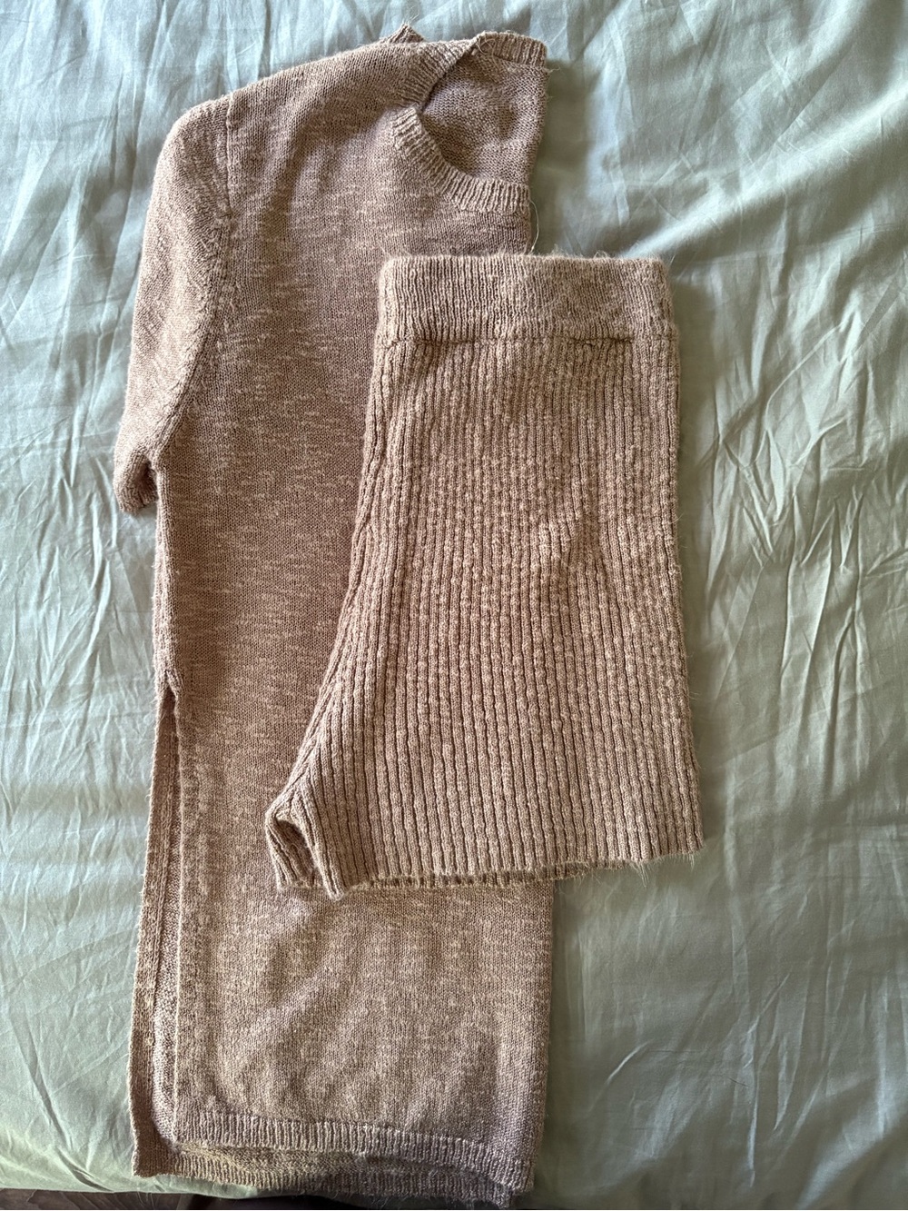 Amazon Knit Two-Piece Sweater Set - Picture 2 of 2